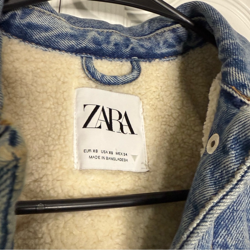 Zara Blue Sherpa-Lined Denim Jacket - Picture 2 of 6